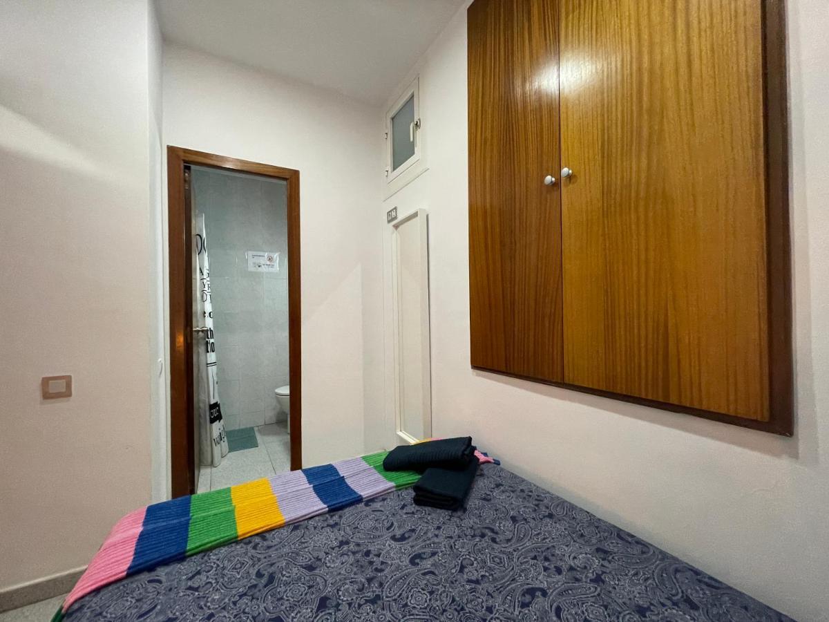 Plaza Universidad Rooms Barselona Dış mekan fotoğraf