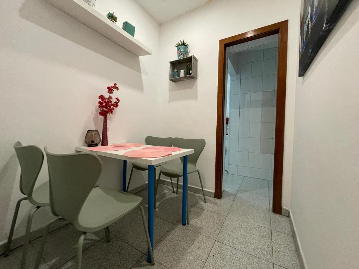Plaza Universidad Rooms Barselona Dış mekan fotoğraf